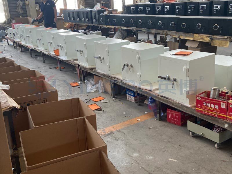 Hebei Yingbo Safe Boxes Co., Ltd linea di produzione del fabbricante